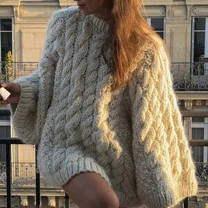 White Casual Women's Hemp Pattern Round Collar Wide Sleeve Long Sleeve Sweater